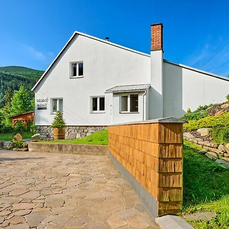 Desny Kout Chalet